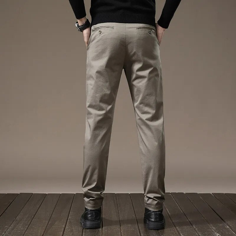 Pantalón Chino de Sarga F010